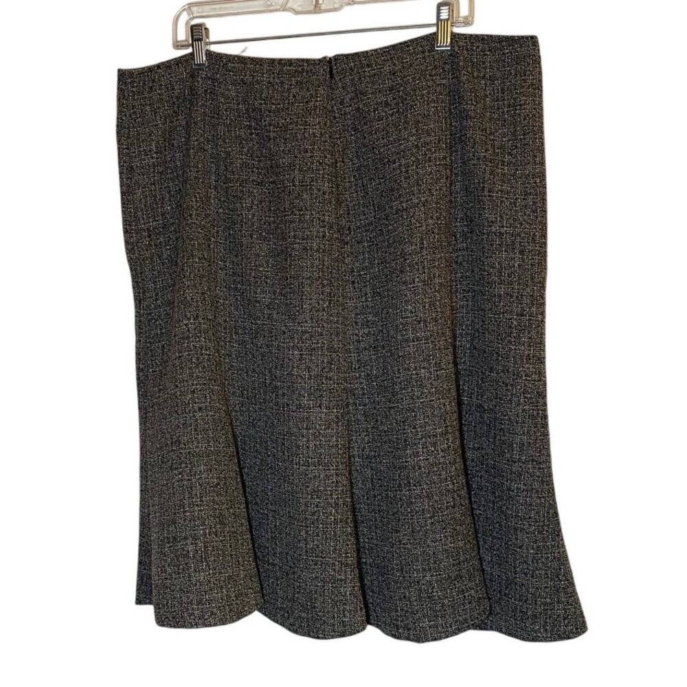 J205 Dressbarn Womens 20W Gray Tweed Flared Midi Skirt Lined Career Work - Picture 4 of 7